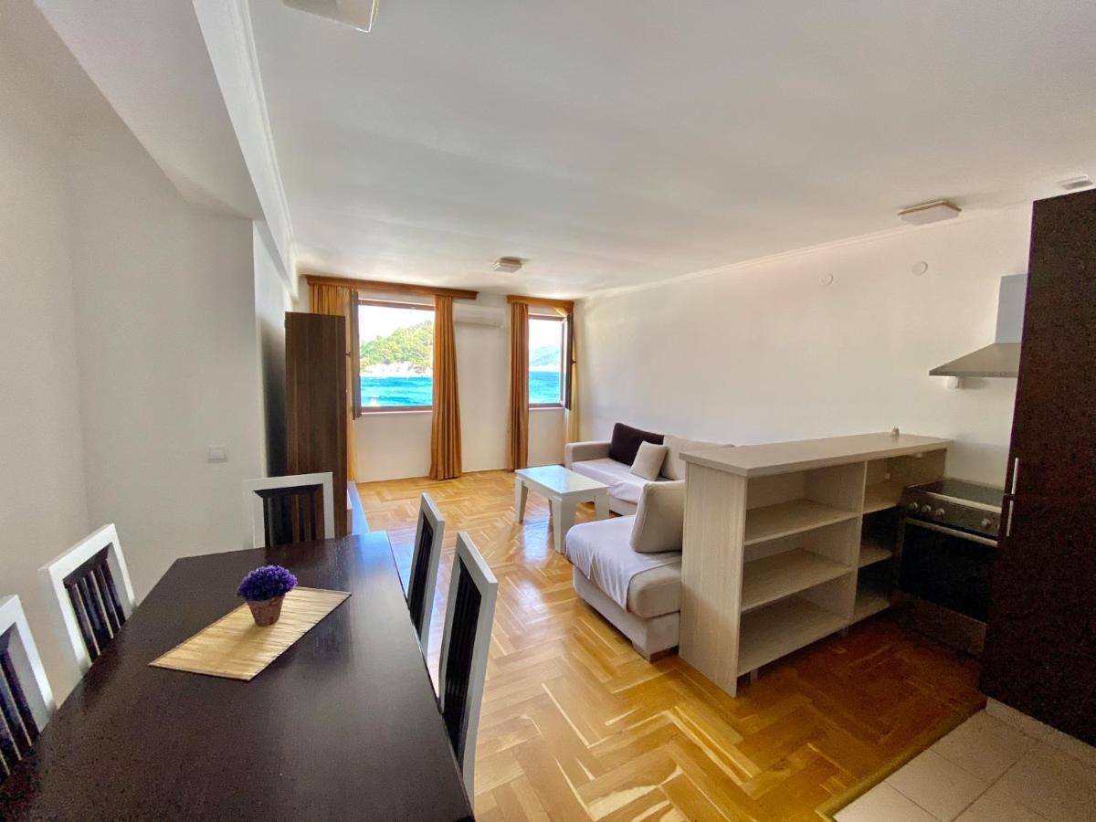 Apartments First Line Petrovac Exterior foto